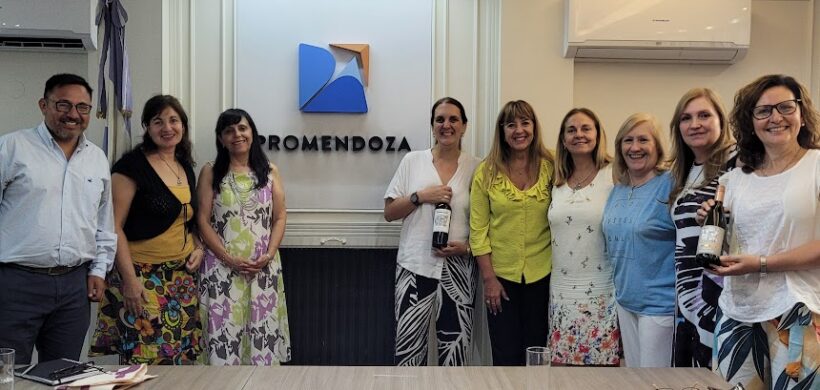 Mujeres de la Viña realizarán su primera exportación de la mano de ProMendoza Mujeres de la Viña realizarán su primera exportación de la mano de ProMendoza