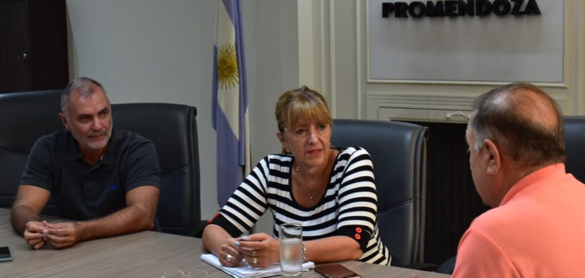 ProMendoza y CAFIM analizan el plan exportador para la fruta industrializada