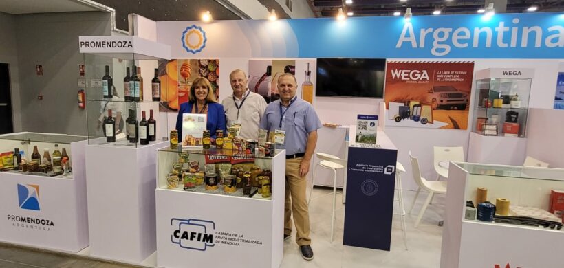 Vinos y alimentos mendocinos se destacan en la feria Expocomer, de Panamá